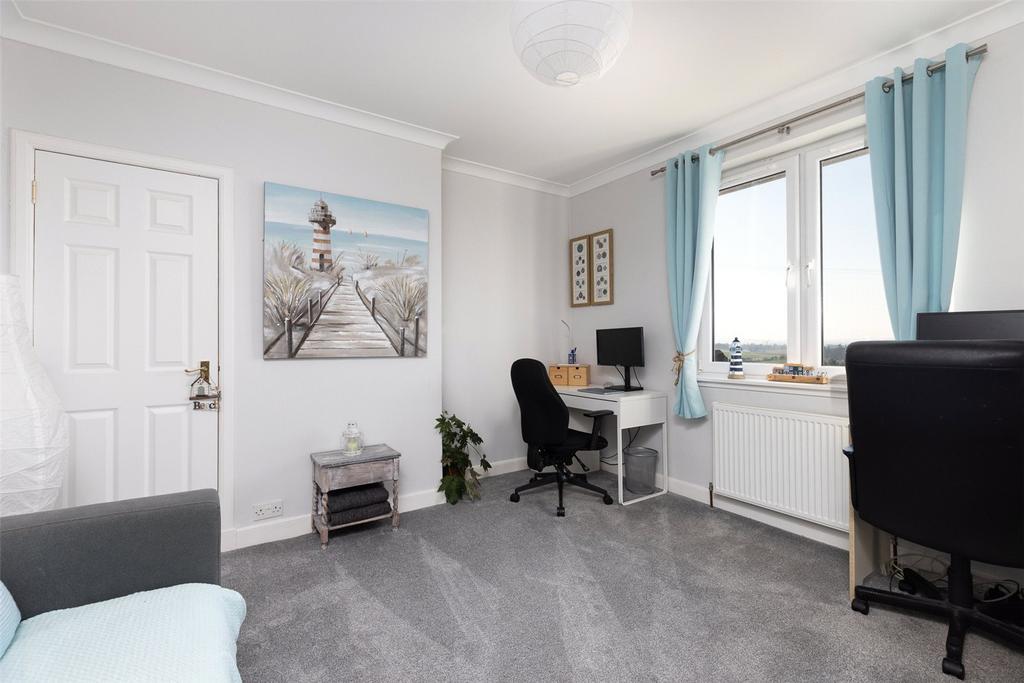 Bedroom/Office