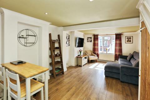 2 bedroom end of terrace house for sale, Clayhall Road, Gosport