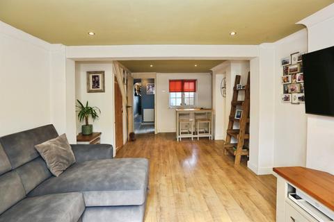 2 bedroom end of terrace house for sale, Clayhall Road, Gosport