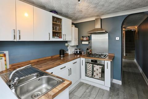 2 bedroom end of terrace house for sale, Clayhall Road, Gosport