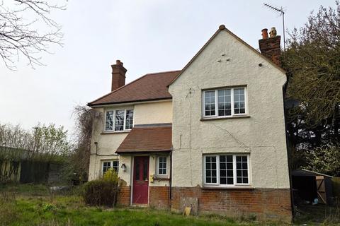 undefined, Elizabeth Way, Harlow CM19
