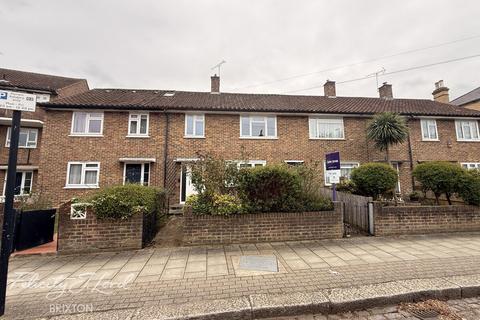 3 bedroom terraced house for sale, Sarsfeld Road, LONDON