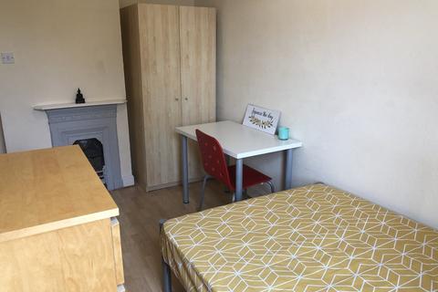 1 bedroom in a house share to rent, Corporation Street, Staffs ST16