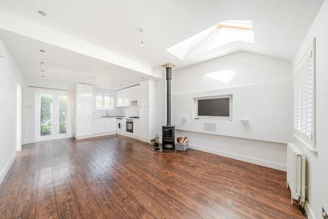 2 bedroom bungalow for sale, The Poplars, Ferring, Worthing, West Sussex, BN12