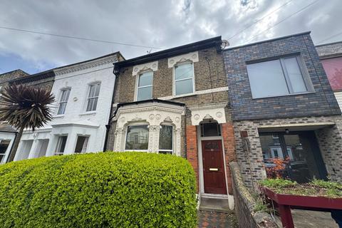 1 bedroom flat to rent, Choumert Road, SE15