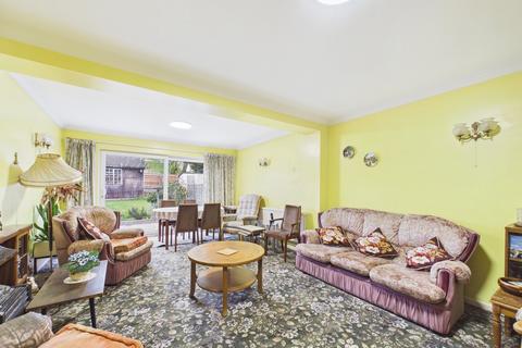 3 bedroom semi-detached house for sale, Shelson Avenue, Feltham, Middlesex, TW13