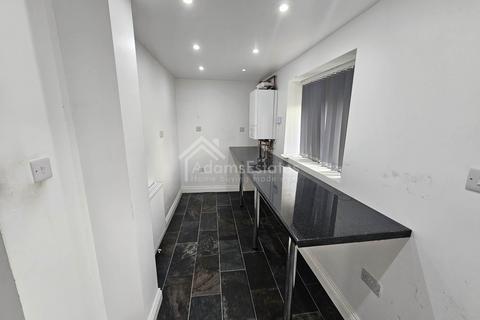 undefined, Oxford Terrace, Batley