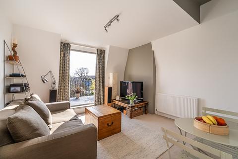 1 bedroom flat to rent, Fontenoy Road London SW12