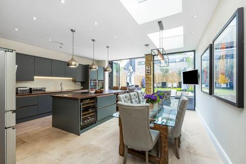 5 bedroom terraced house for sale, Raleigh Gardens, Brixton, London, SW2