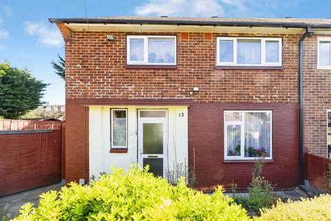 3 bedroom semi-detached house for sale, Gleneagles Close, Watford