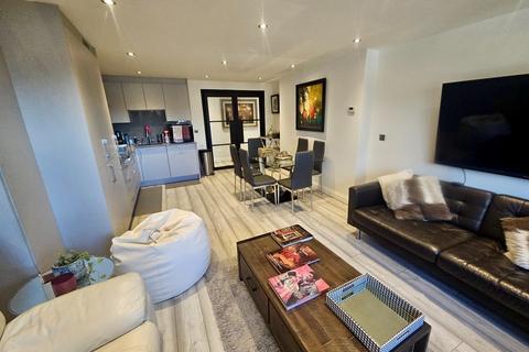 3 bedroom apartment for sale, Watford Way, Mill Hill, NW7