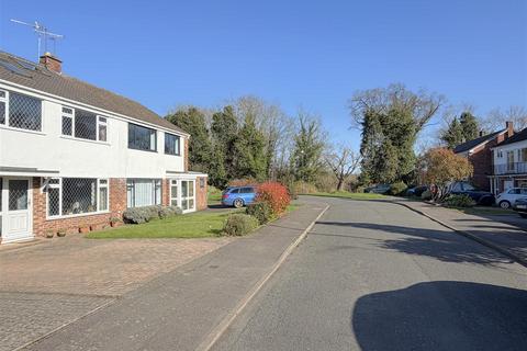 undefined, Leyfields Crescent, Warwick