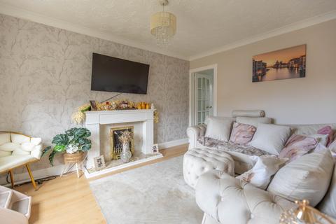 2 bedroom semi-detached house for sale, Appleby Close, East Kilbride G75