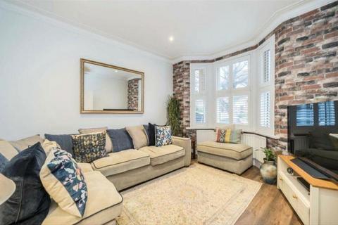 3 bedroom terraced house to rent, Seaford Road, London W13
