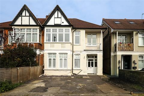 2 bedroom apartment for sale, Lynton Road, London, W3