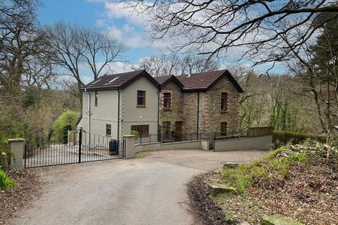 4 bedroom detached house for sale, Llanelli