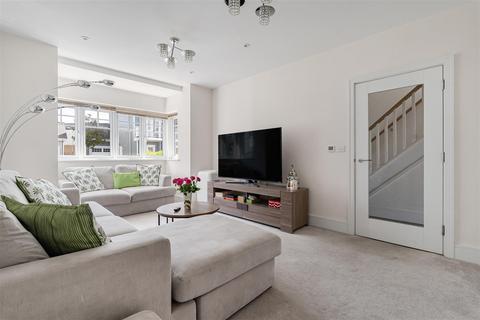 5 bedroom detached house for sale, Champlain Street, Reading, RG2