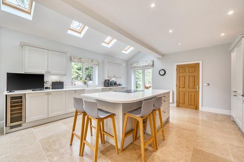 5 bedroom detached house for sale, Little Fryth, Finchampstead, Wokingham, Berkshire, RG40