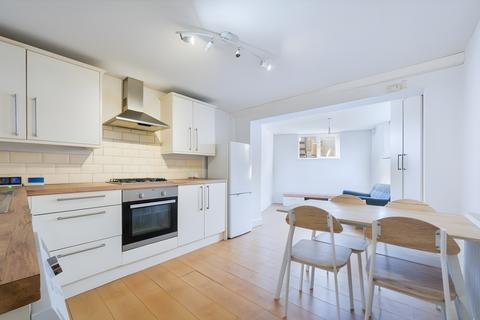 undefined, Eardley Road London SW16