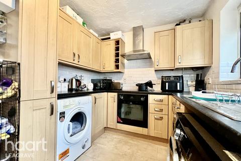 undefined, Villiers Close, Luton