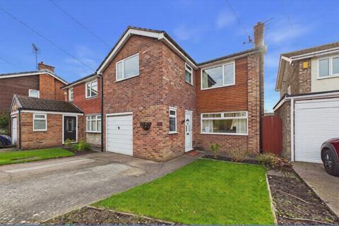 3 bedroom detached house for sale, Bowness Court, Cheshire CW12
