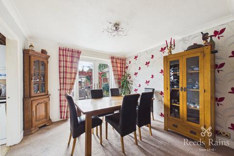3 bedroom detached house for sale, Bowness Court, Cheshire CW12