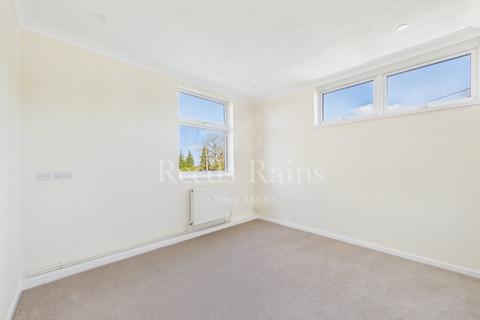undefined, Gorringe Avenue, Dartford DA4