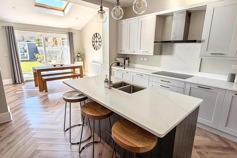 4 bedroom semi-detached house for sale, King George Road, Minehead TA24