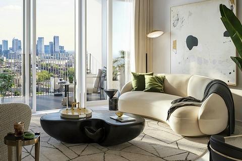 undefined, Bouchon Point, London E1