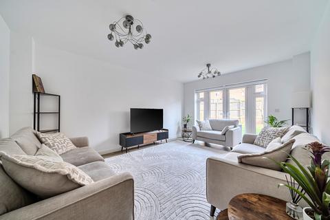 4 bedroom detached house for sale, Savernake Way, Fair Oak, Eastleigh, Hampshire, SO50