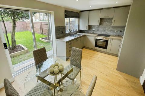 3 bedroom terraced house for sale, Lowland Close, Bridgend, CF31
