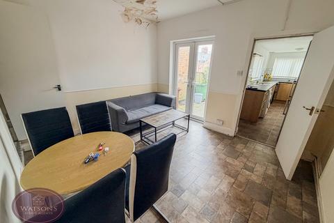 4 bedroom terraced house for sale, Corby Road, Nottingham, NG3