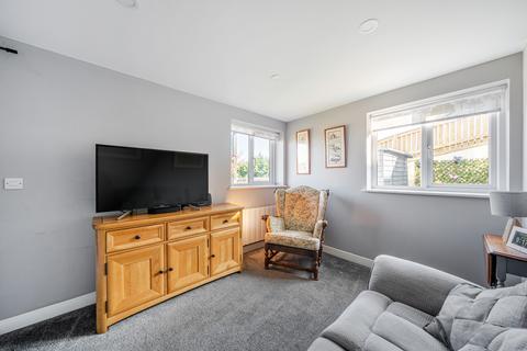 1 bedroom flat for sale, Hooks Hill, Purton, SN5