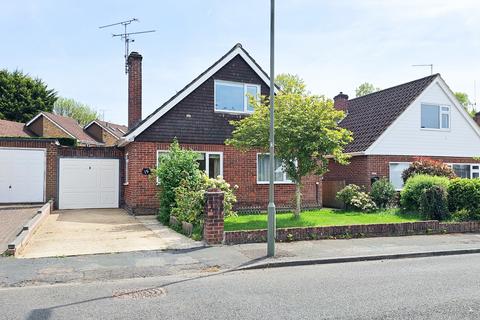 3 bedroom detached house for sale, Bedford Avenue