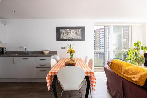 2 bedroom flat for sale, Cooperage Lane, Southville