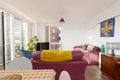 2 bedroom flat for sale, Cooperage Lane, Southville
