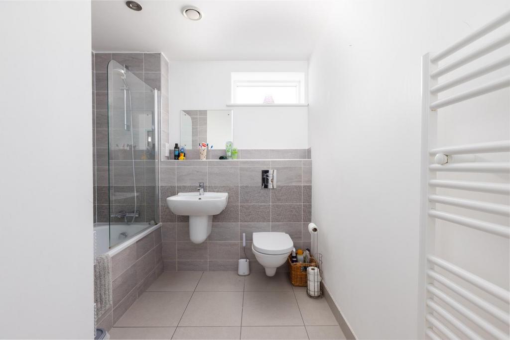 Flat 21, Cooperage Court BS3 1 FF-9.jpg
