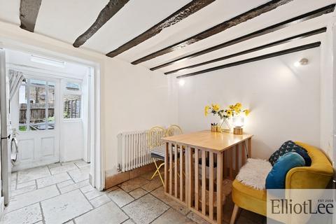 3 bedroom property for sale, Crown Street, Harrow HA2
