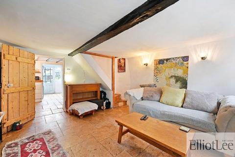 3 bedroom property for sale, Crown Street, Harrow HA2