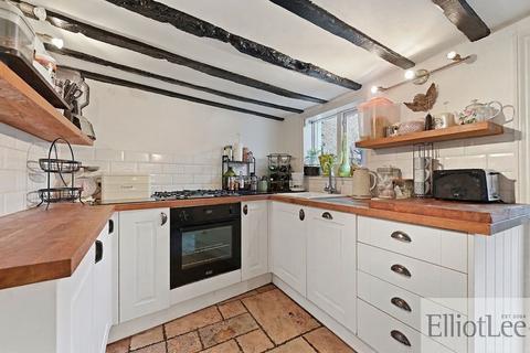3 bedroom property for sale, Crown Street, Harrow HA2