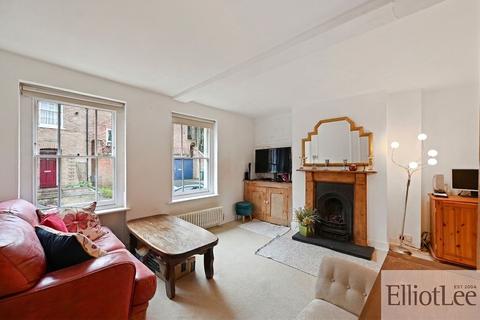 3 bedroom property for sale, Crown Street, Harrow HA2