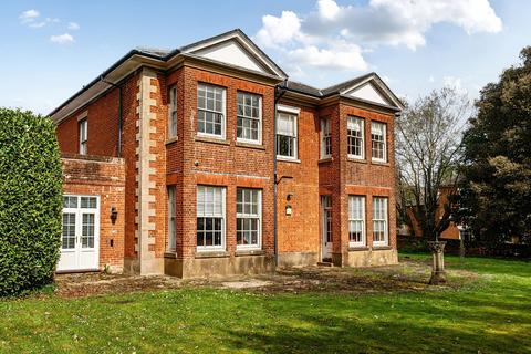 4 bedroom detached house for sale, 24 St. James Lane, Winchester SO22