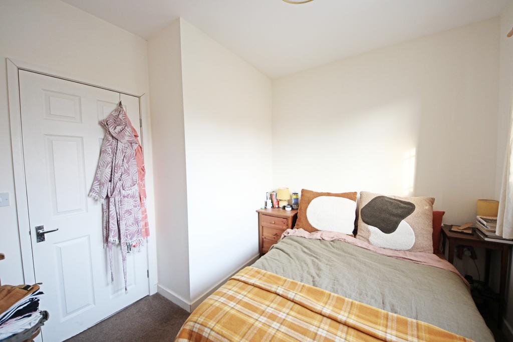 Bedroom 1d
