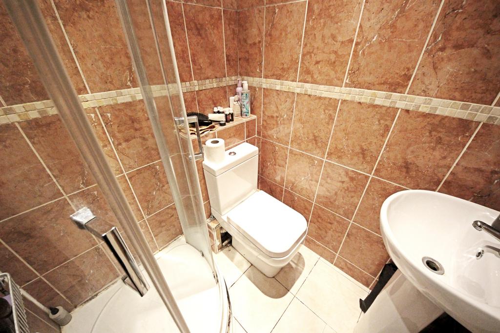 Bathroom 2