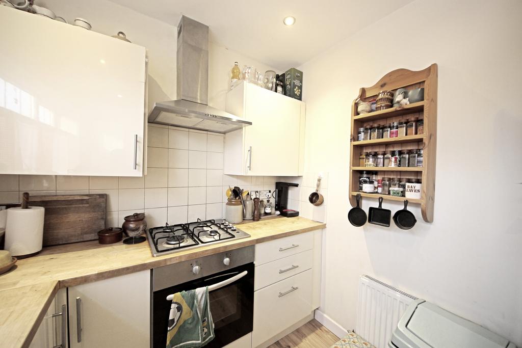 Kitchen 4