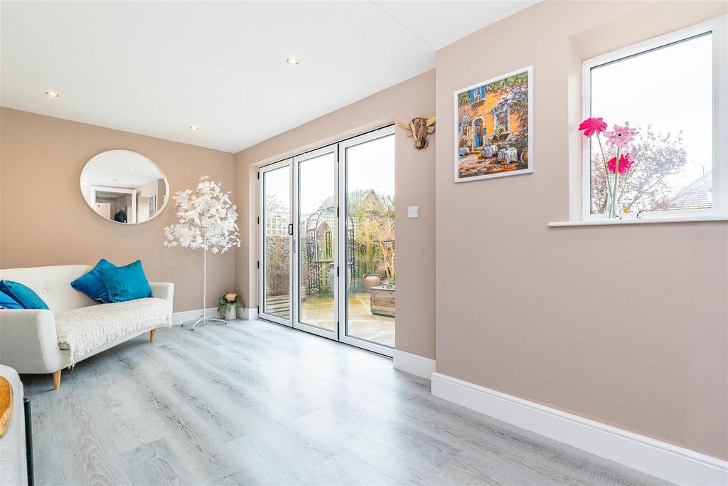 Sitting Room/Playroom