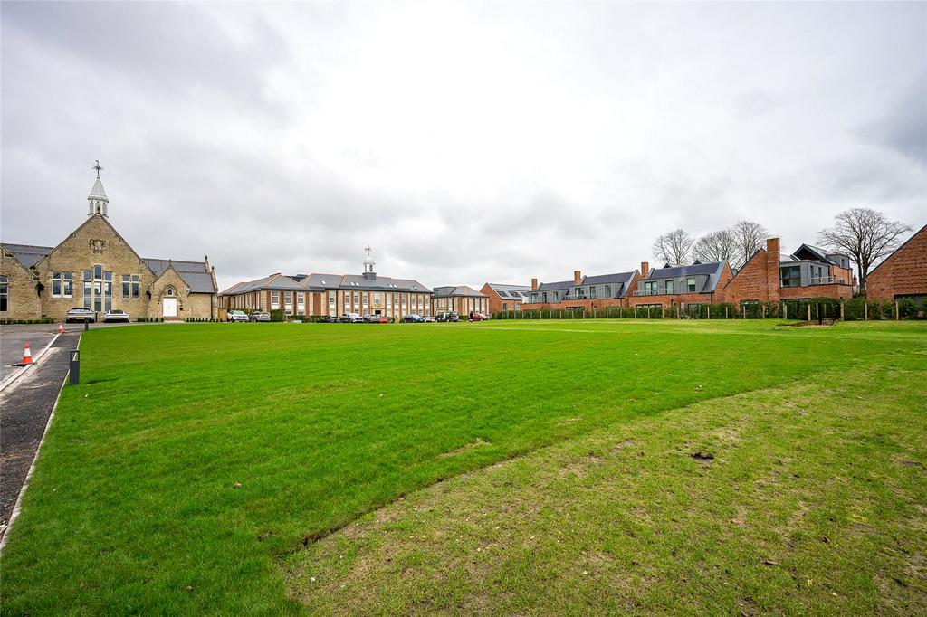 Communal Ground