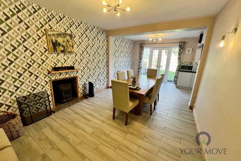3 bedroom detached house for sale, Elizabeth Grove, West Midlands DY2