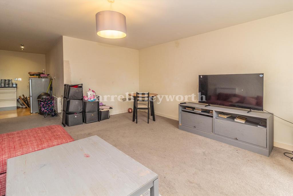 Open Plan image 4