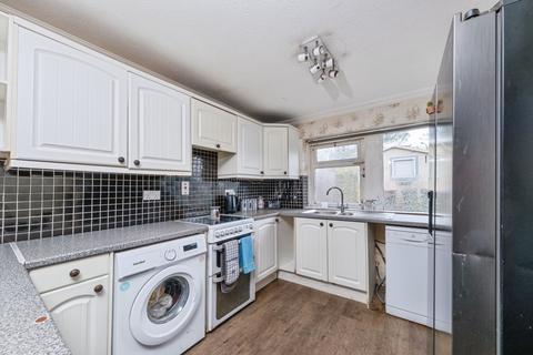 3 bedroom terraced bungalow for sale, Jonathans, Milton Keynes, MK6